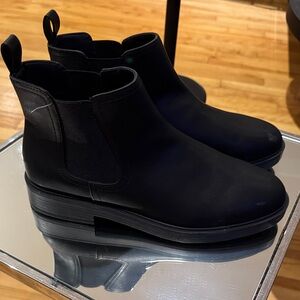 Black Chelsea Boots